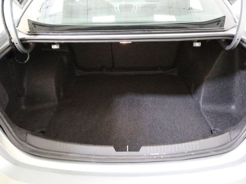 Used 2024 Chevrolet Malibu LT FWD image 22