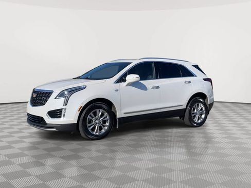 Used 2020 Cadillac XT5 Premium Luxury w/ LPO, Floor Liner Package AWD/4WD image 4
