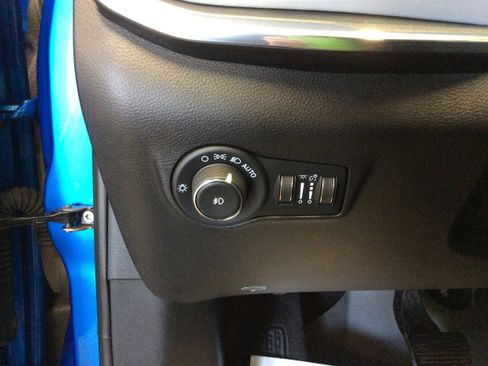 Used 2024 Jeep Compass Limited w/ Elite Group image 22