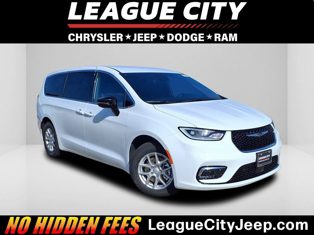 New 2026 Chrysler Pacifica Select FWD image 1