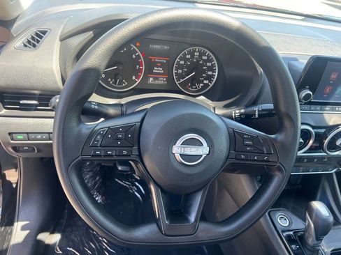 Used 2024 Nissan Sentra S FWD image 16