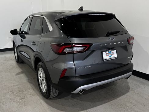 Used 2024 Ford Escape Active AWD/4WD image 39