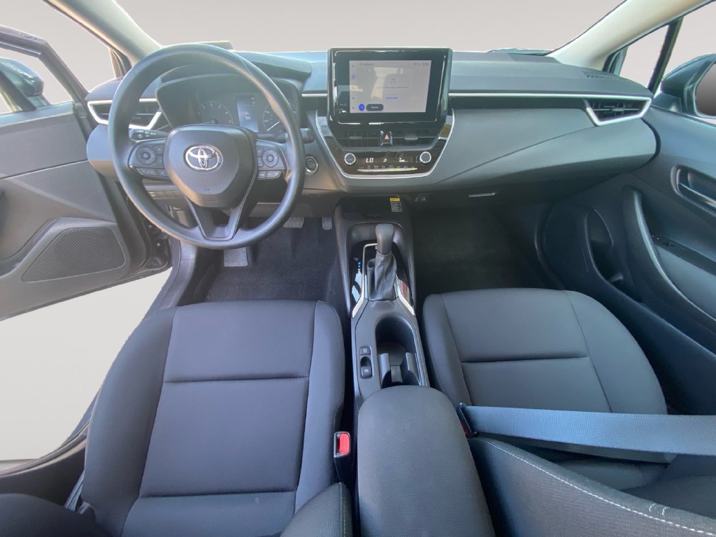 Used 2025 Toyota Corolla LE w/ LE Premium Package FWD image 10