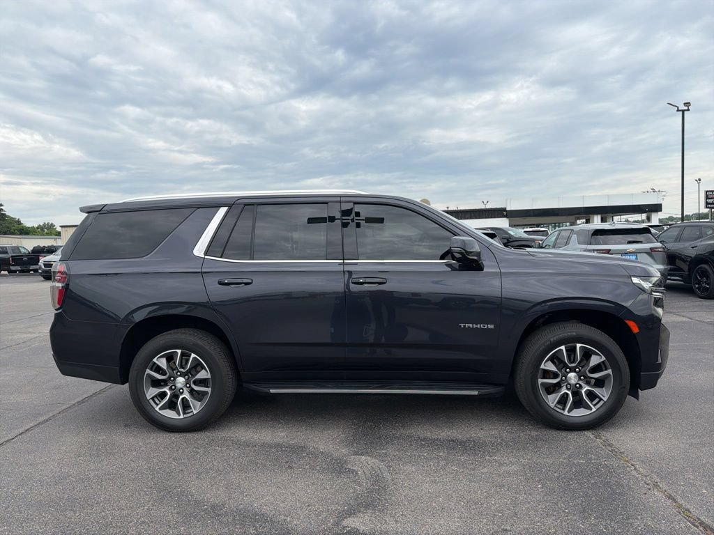Used 2023 Chevrolet Tahoe LT w/ LT Signature Plus Package AWD/4WD image 2