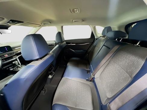 Certified 2025 Kia Seltos S image 23