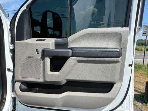 Used 2022 Ford F250 XLT AWD/4WD image 31