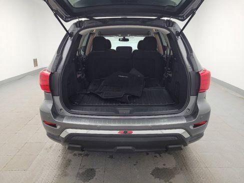 Used 2020 Nissan Pathfinder SV image 29