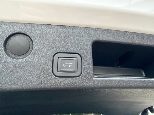 New 2026 GMC Terrain AT4 w/ Convenience Package III AWD/4WD image 27