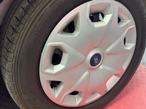 Used 2014 Ford Transit Connect XL image 10