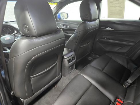 Used 2020 Cadillac CT4 Luxury w/ Cold Weather Package RWD image 33