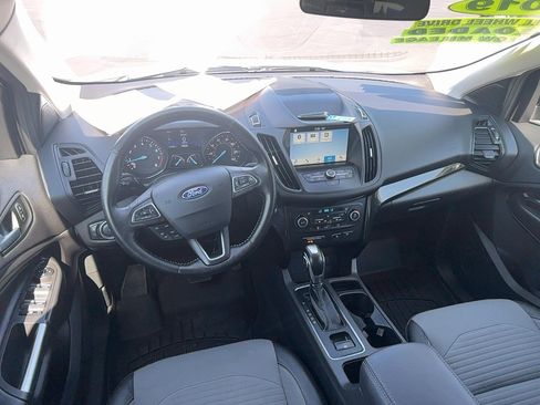 Used 2019 Ford Escape SE w/ SE Sport Appearance Package AWD/4WD image 25