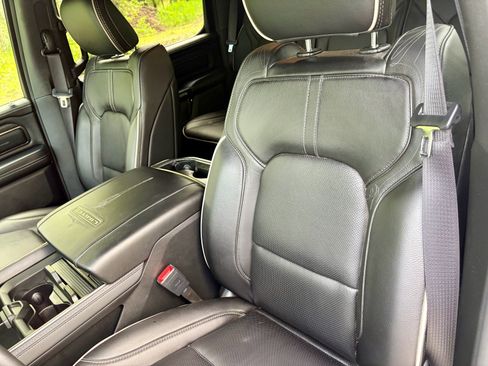 Used 2021 RAM 1500 Limited AWD/4WD image 4