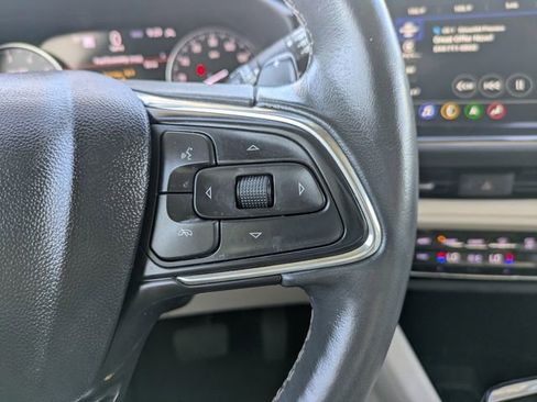 Used 2022 Buick Envision Essence w/ Technology Package I image 30