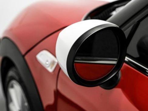 Used 2021 MINI Cooper Clubman S w/ Driver Assistance Package image 39