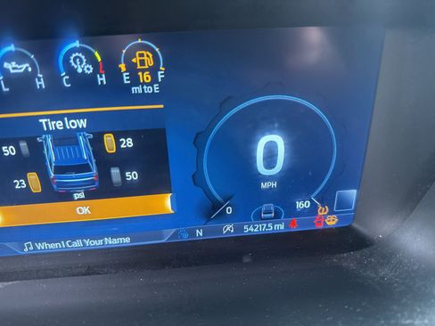 Used 2022 Ford Expedition Max Platinum image 13