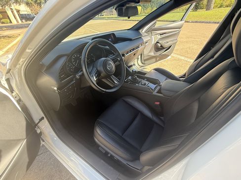Used 2024 MAZDA MAZDA3 s image 20