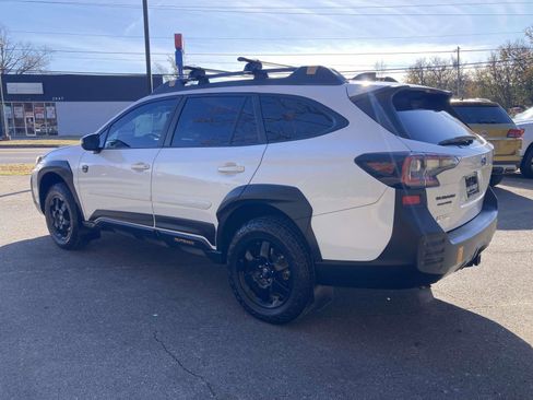 Used 2022 Subaru Outback Wilderness w/ Wilderness Package image 8