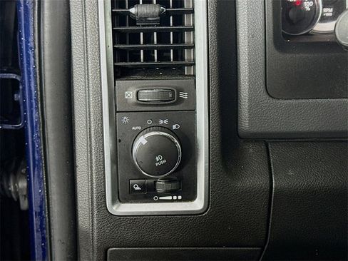 Used 2017 RAM 3500 Big Horn image 10