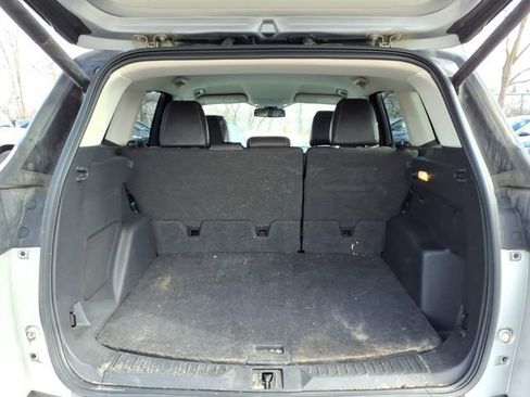 Used 2016 Ford Escape Titanium w/ Equipment Group 301A image 8