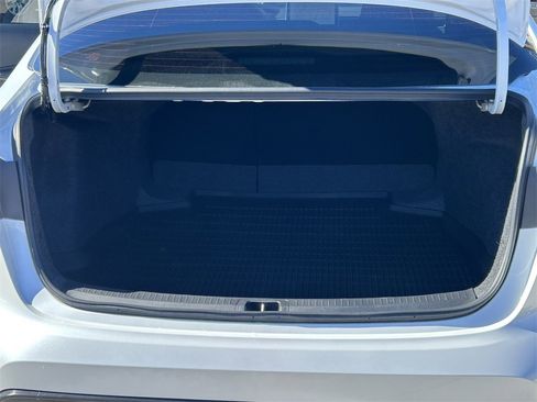 Used 2025 Toyota Corolla SE image 15