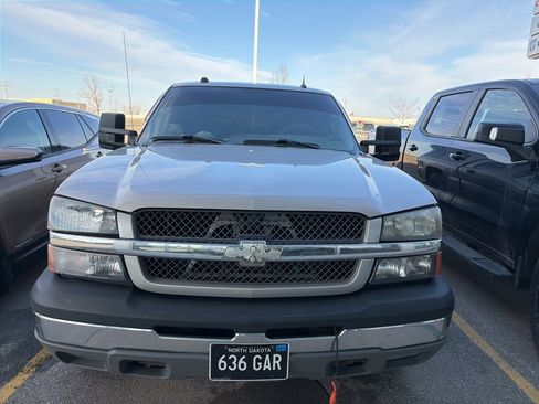 Used 2004 Chevrolet Silverado 1500 4x4 Crew Cab w/ Z71 Convenience Package 2 image 2