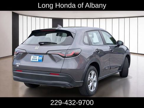 Used 2023 Honda HR-V LX image 6