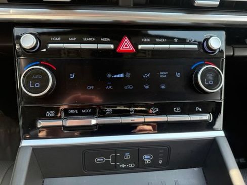 Used 2025 Hyundai Santa Fe XRT AWD/4WD image 26