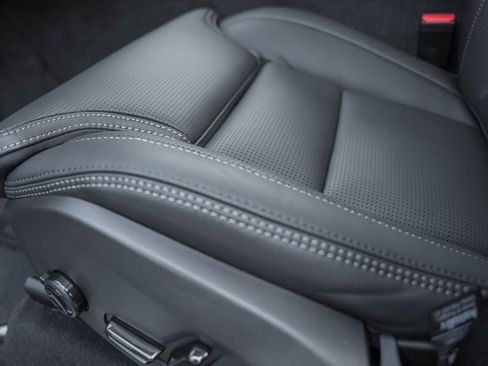 New 2026 Volvo XC90 B6 Ultra image 34