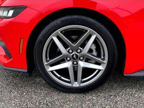Used 2024 Ford Mustang Premium RWD image 8