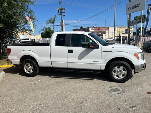Used 2013 Ford F150 XLT w/ Mid Equipment Group RWD image 4