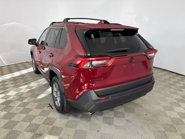 Used 2023 Toyota RAV4 XLE w/ Convenience Package AWD/4WD image 5