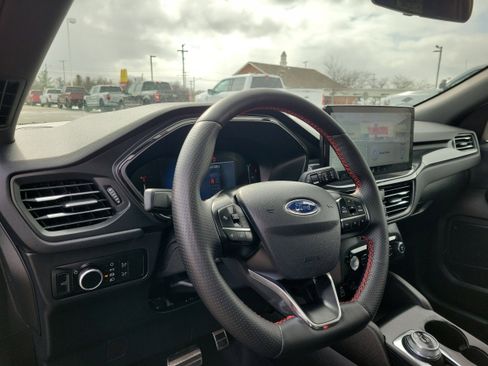 Used 2024 Ford Escape ST-Line w/ Tech Pack #1 image 21