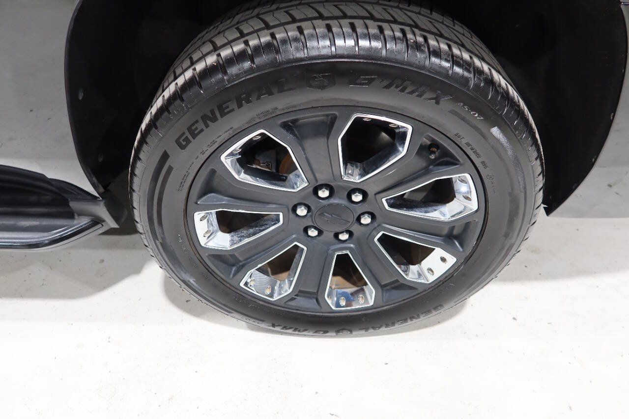 Used 2018 Chevrolet Tahoe Premier RWD image 39