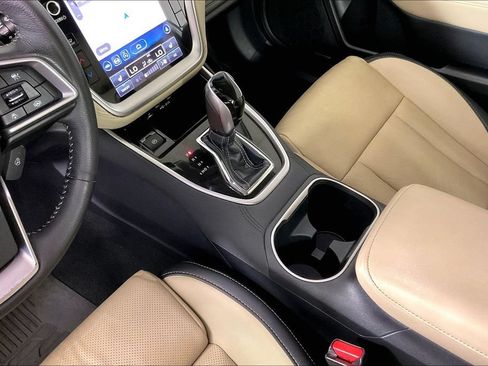 Used 2022 Subaru Outback Limited w/ Popular Package #2 AWD/4WD image 17