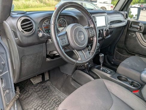 Used 2017 Jeep Wrangler Unlimited Sport w/ Quick Order Package 24S AWD/4WD image 33