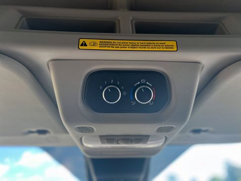 Used 2020 Ford Transit 350 XL image 37