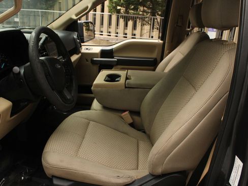 Used 2020 Ford F150 XLT RWD image 14