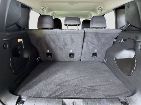 Used 2023 Jeep Renegade Latitude image 25