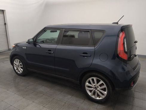 Used 2019 Kia Soul + FWD image 3