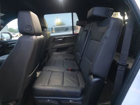 Used 2025 Chevrolet Tahoe LT image 8