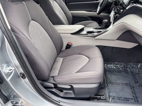 Used 2024 Toyota Camry LE image 29