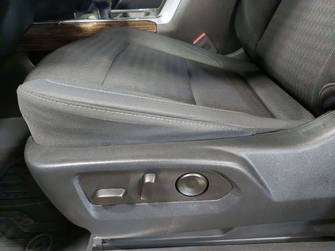 Used 2023 GMC Sierra 1500 Elevation image 29