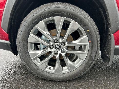 New 2025 Toyota RAV4 XLE Premium image 12