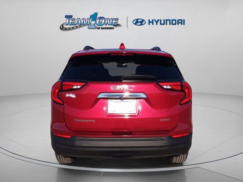 Used 2020 GMC Terrain SLE w/ Driver Convenience Package image 8