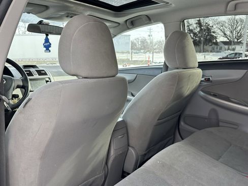 Used 2013 Toyota Corolla LE w/ Premium Pkg image 11