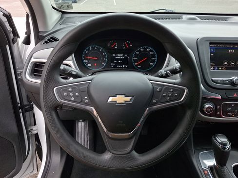 Used 2021 Chevrolet Equinox LS w/ LS Convenience Package FWD image 20