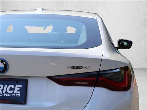 Used 2023 BMW i4 eDrive40 RWD image 8