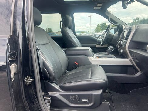 Used 2018 Ford F150 Lariat w/ Equipment Group 502A Luxury AWD/4WD image 11