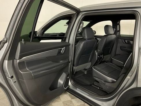 New 2026 Buick Enclave Preferred w/ Power Package FWD image 33