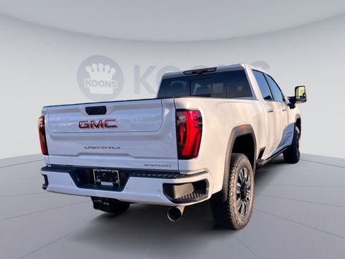 New 2026 GMC Sierra 2500 Denali w/ Denali Reserve Package image 5